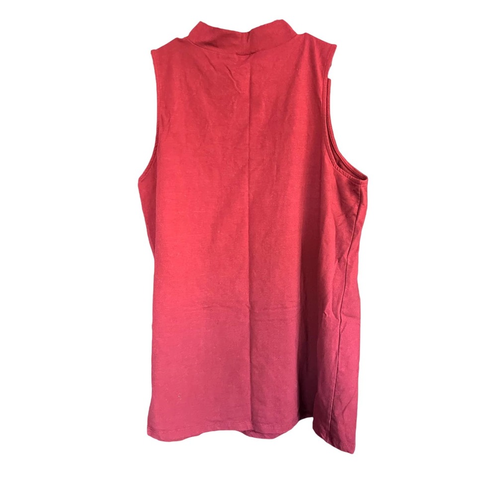 Torrid burgundy tank top size 4